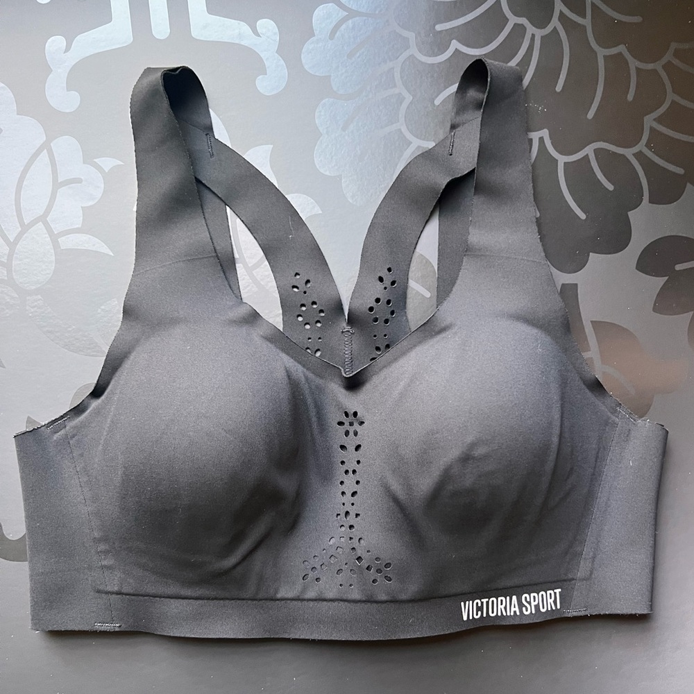 Victoria Secret Featherweight Sports Bra